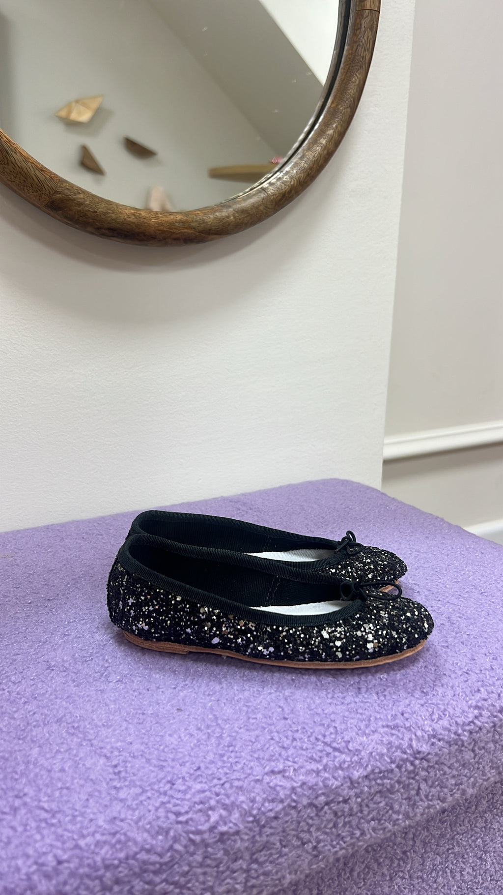 Manoletina brillo negro TOPISE