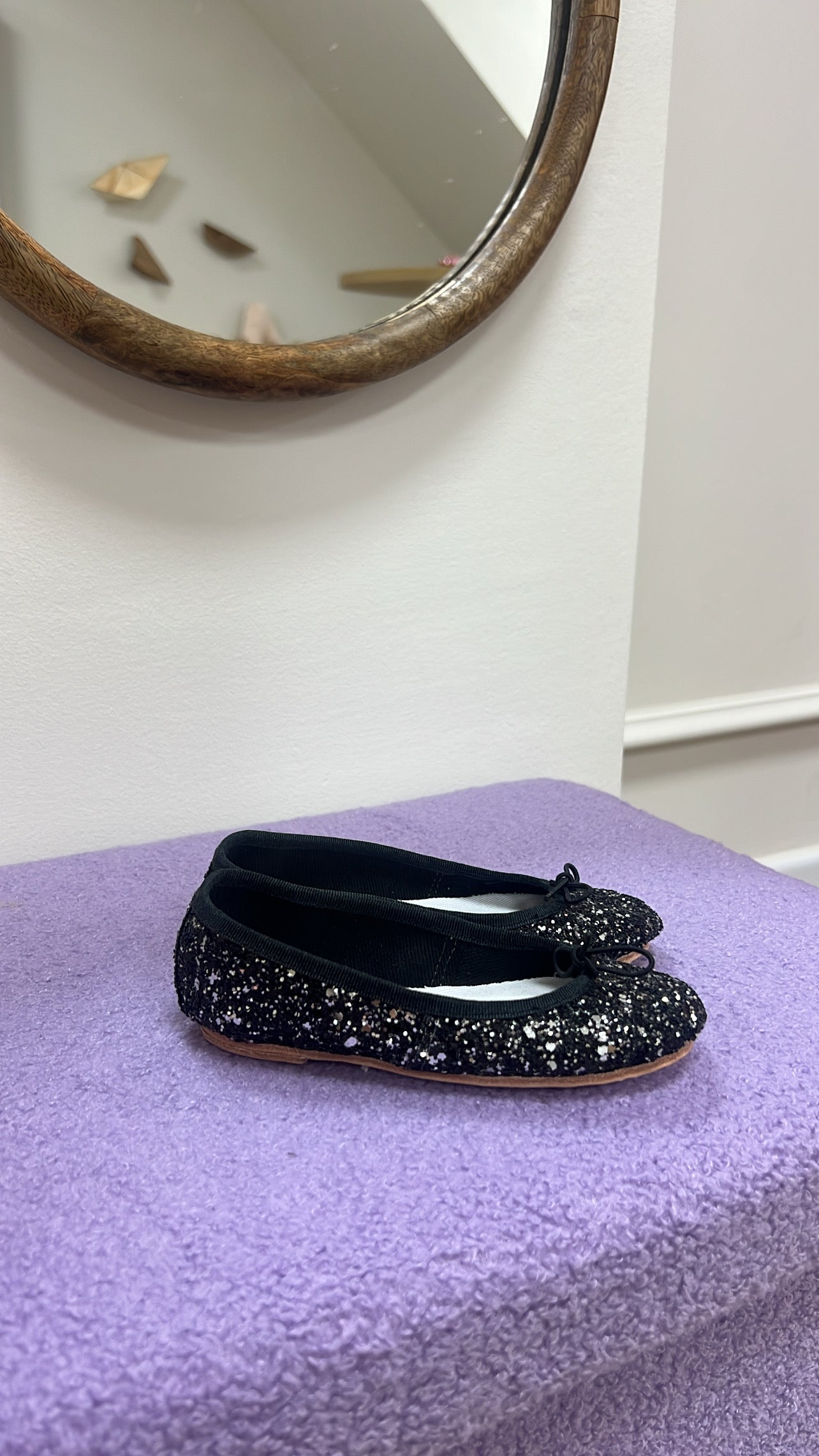 Manoletina brillo negro TOPISE