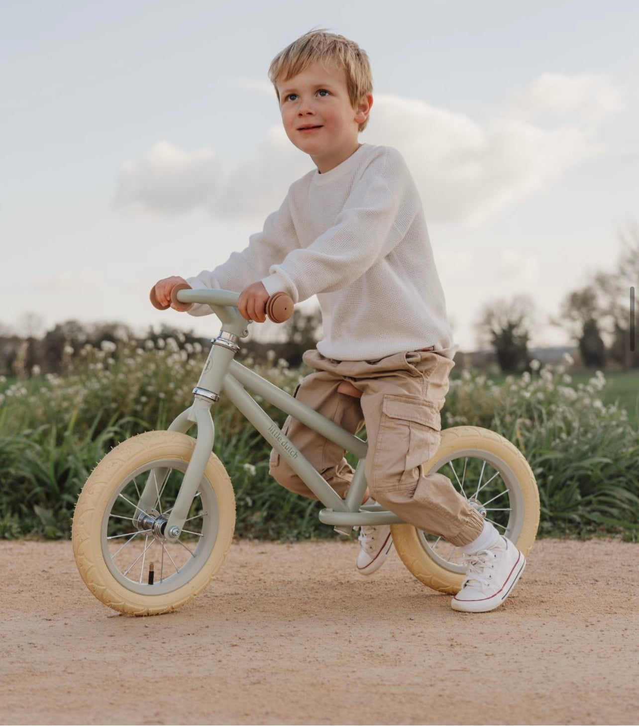Bicicleta de equilibrio little dutch verde
