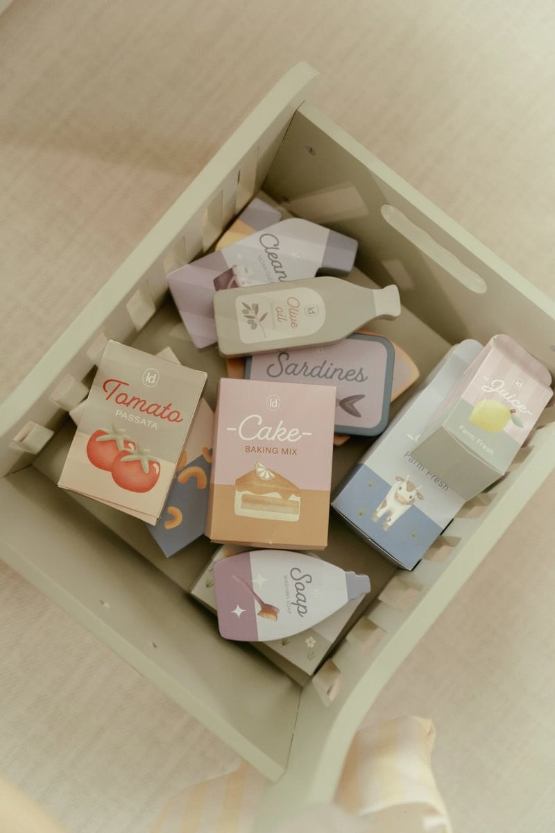 Wooden shopping cart – Green – Essentials