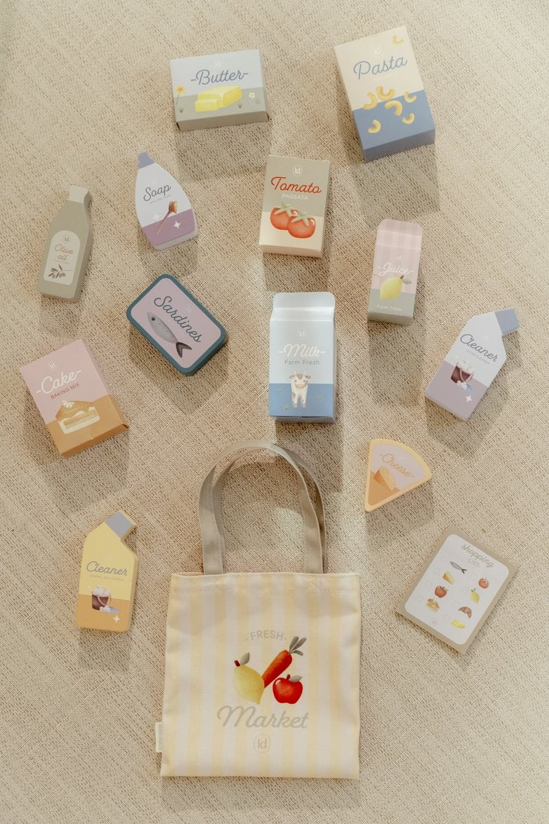 Wooden shopping cart – Green – Essentials